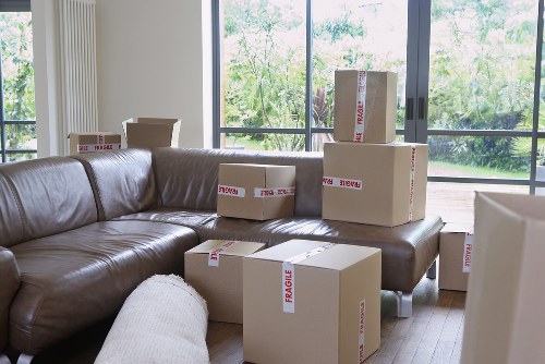 Customer booking confirmation and moving checklist