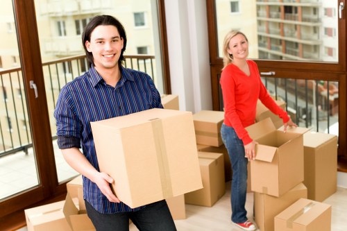 Packing and protection for household belongings before moving day